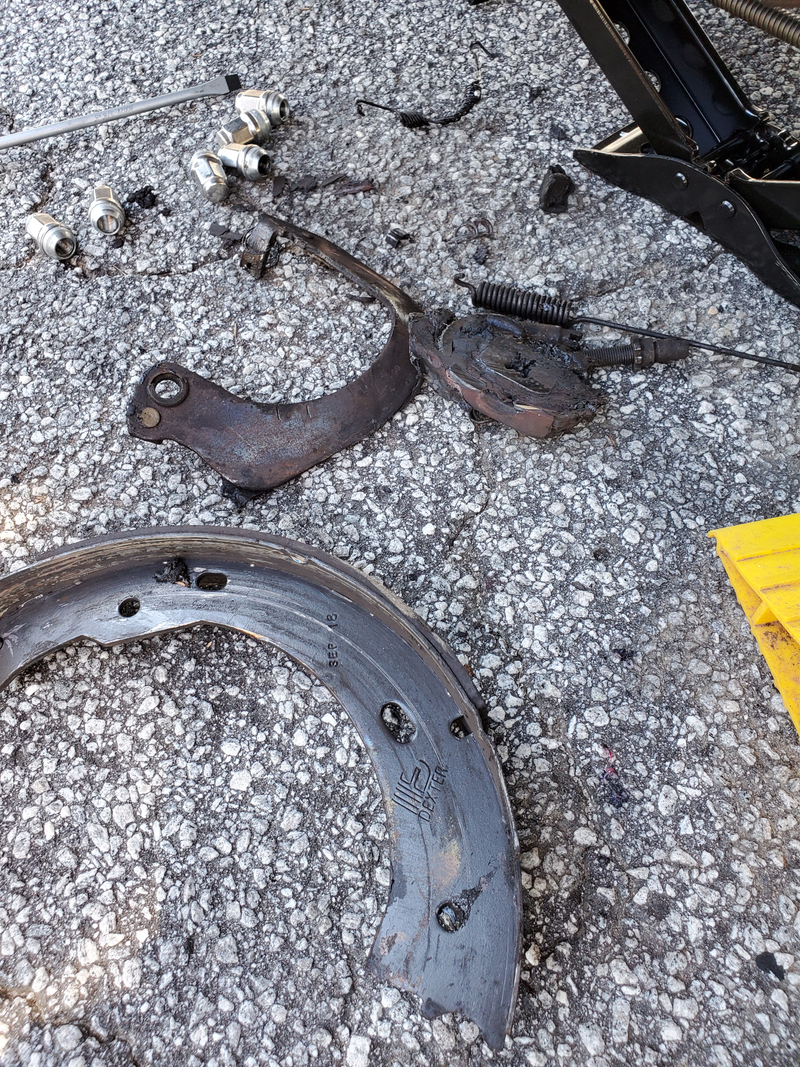 Illustration for article titled When brake drums go bad